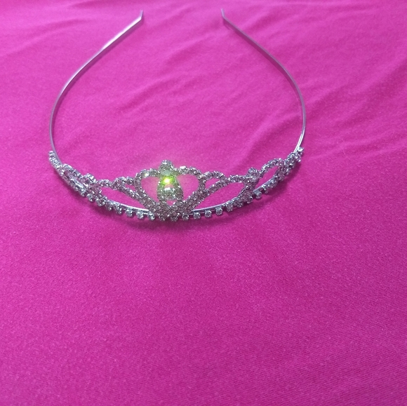 Diamond Tiara - Picture 2 of 3